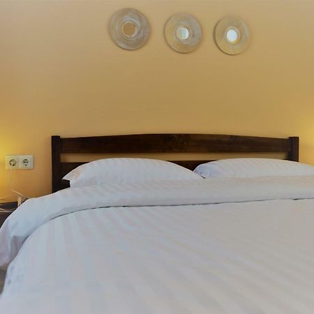 Central Comfortable One-Bedroom Apartment Chişinǎu Buitenkant foto